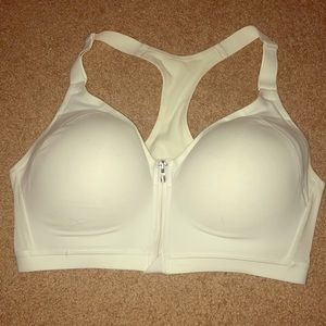 Victoria’s Secret 36DD front close sports bra